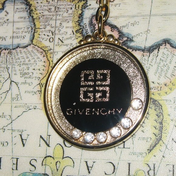 ❤️GIVENCHY Chunky Link Keychain Floating Crystal Pendant / Necklace - Picture 2 of 4